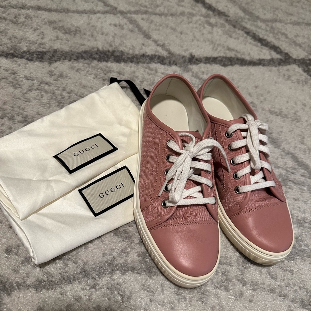 Gucci Rose Pink Leather & Canvas Low-Top Sneakers